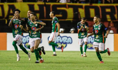 Salgueiro na semifinal do Pernambucano